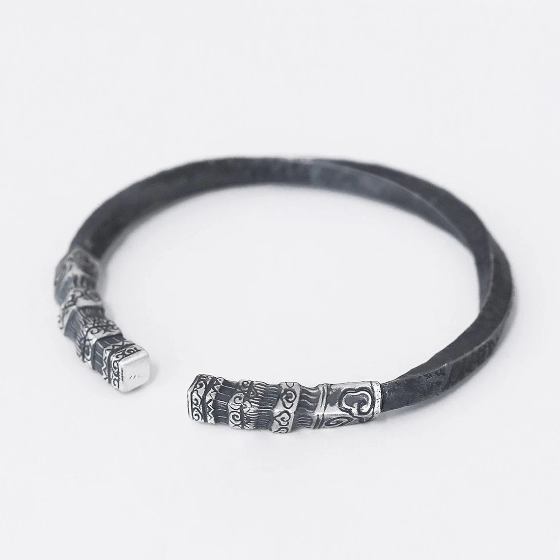 Wukong's Ruyi Golden Hoop Stick Bracelet