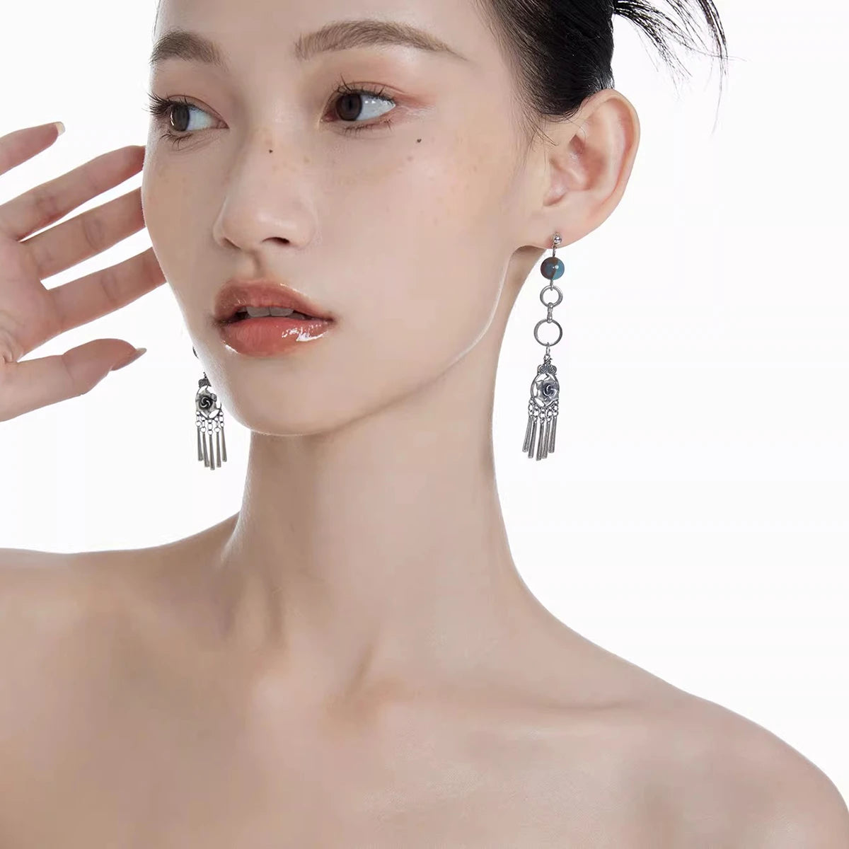 Oriental Dream Whisper Earrings